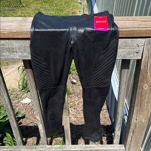 New Spanx Black Leggings